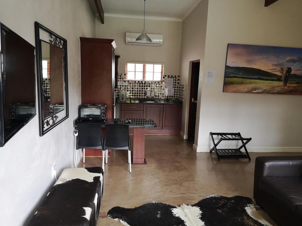 Lifestyle Corner Guesthouse Musina Exterior photo