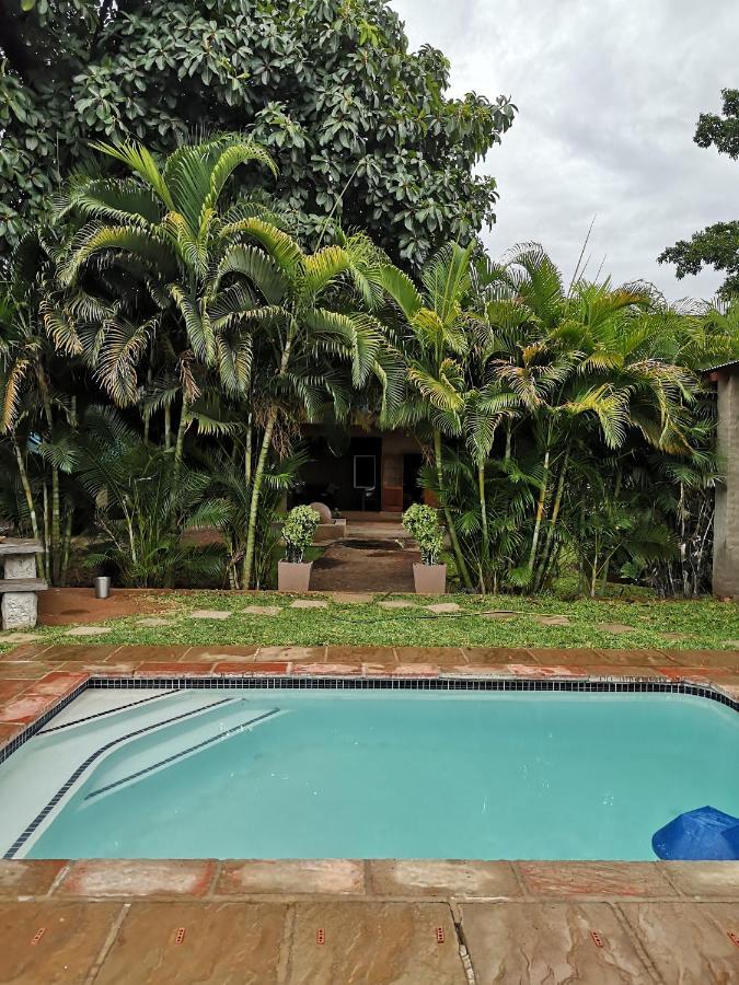 Lifestyle Corner Guesthouse Musina Exterior photo